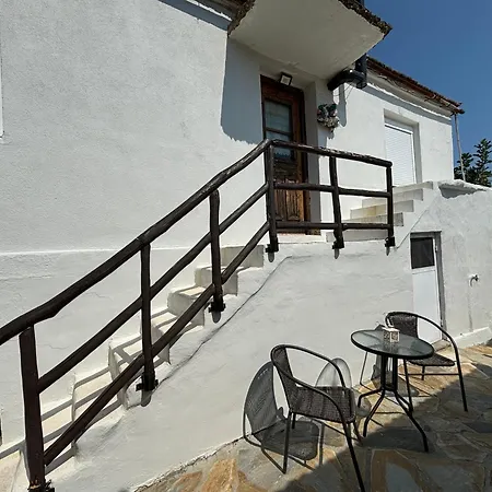 Hébergement de vacances Traditional Sklithro (Melivoia)