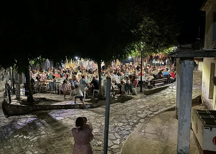 Traditional Vakantiehuis Sklithro (Melivoia)